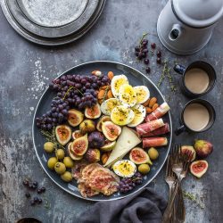 Honey Poppy Seed Dressing with Grape and eggs - Twój przepis Najlepsze przepisy w internecie - 4